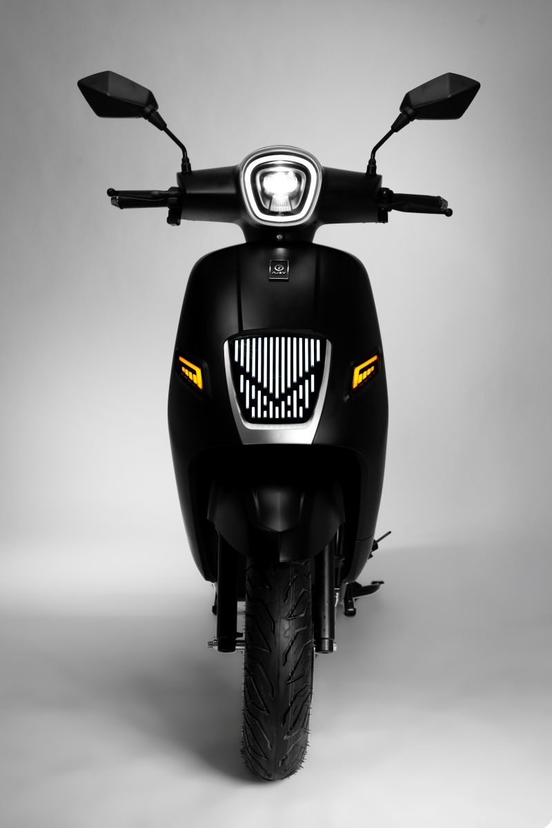 AJ EV Goddess Matte Black front view
